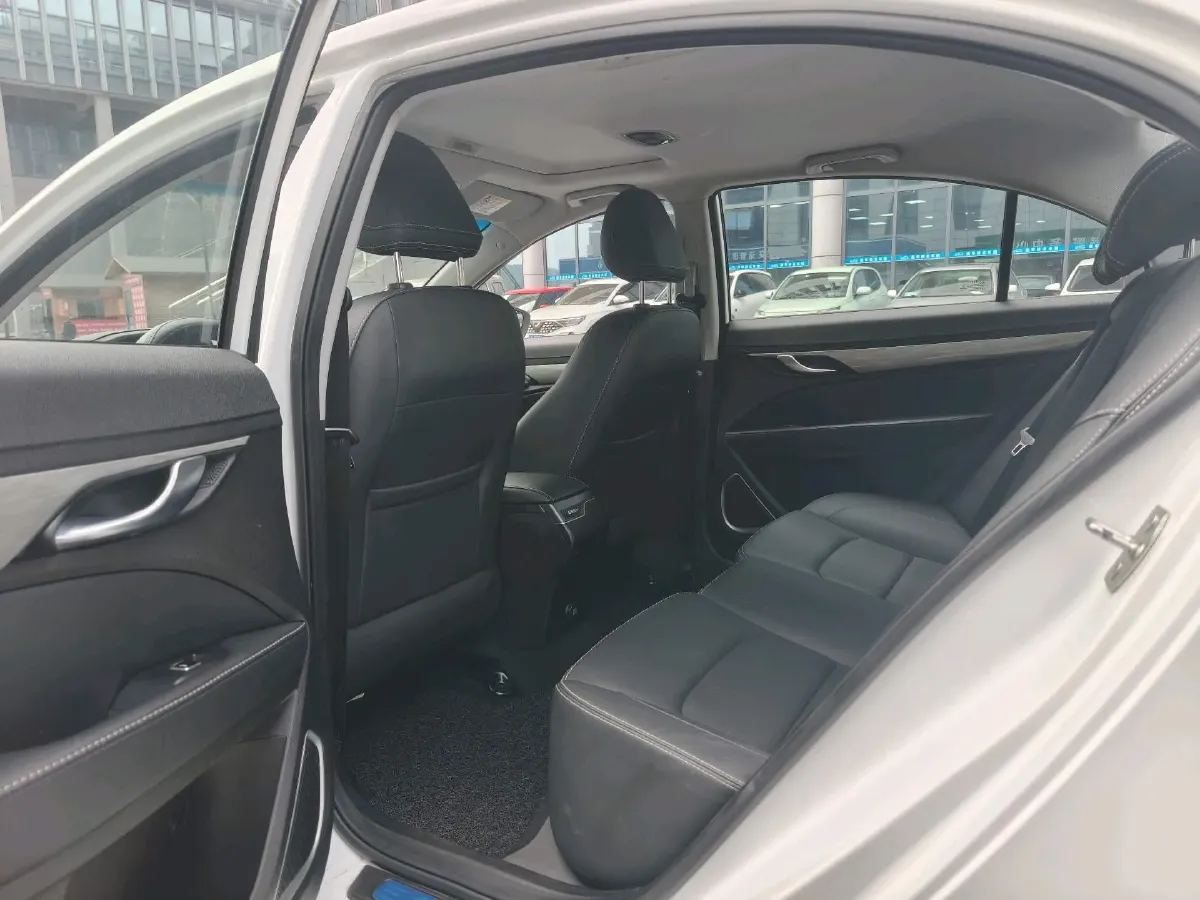 2019 Geely Emgrand 1.5L 109HP L4 CVT,autocango,china used car exporter,china ev exporter,chinese used car exporter,chinese used ev exporter