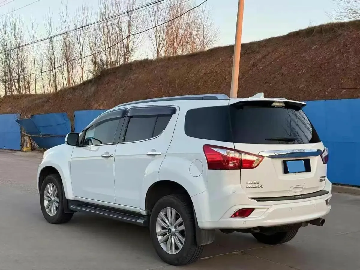2020 Isuzu Mu-X 1.9T 166HP L4 6AT,autocango,china used car exporter,china ev exporter,chinese used car exporter,chinese used ev exporter