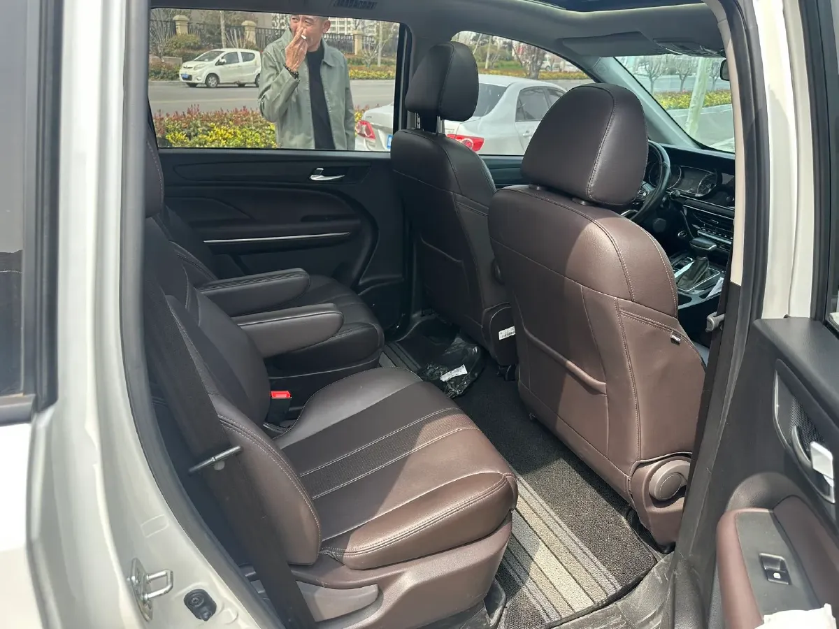 2021 GAC Trumpchi M6 1.5T 169HP L4 7DCT,autocango,china used car exporter,china ev exporter,chinese used car exporter,chinese used ev exporter