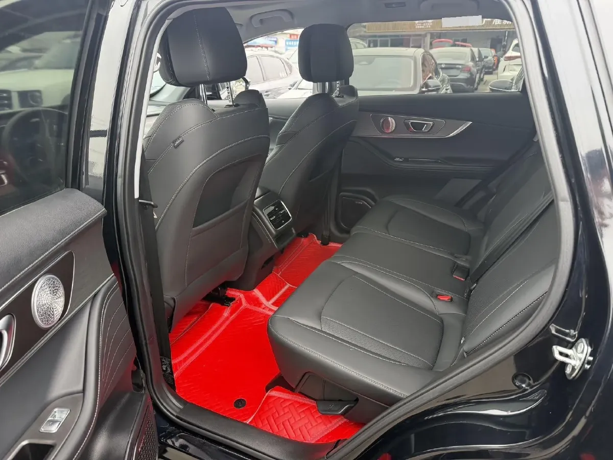 2022 Chery Tiggo 8 PRO 1.6T 197HP L4 7DCT,autocango,china used car exporter,china ev exporter,chinese used car exporter,chinese used ev exporter