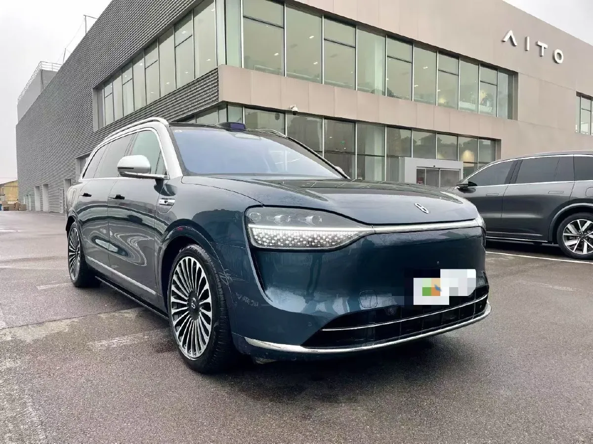 2024 AITO AITO M9 1.5T 152HP L4 REEV 42KWH,autocango,china used car exporter,china ev exporter,chinese used car exporter,chinese used ev exporter