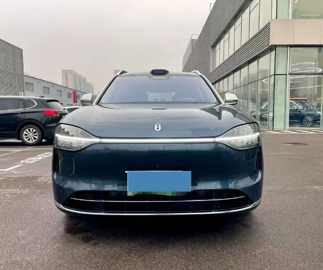 2024 AITO AITO M9 1.5T 152HP L4 REEV 42KWH,autocango,china used car exporter,china ev exporter,chinese used car exporter,chinese used ev exporter