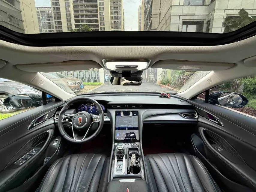 2023 HongQi H5 2.0T 224HP L4 8AT,autocango,china used car exporter,china ev exporter,chinese used car exporter,chinese used ev exporter