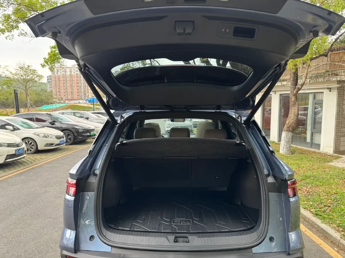 2023 BYD Song Pro 1.5L 110HP L4 E-CVT PHEV 18.3KWH,autocango,china used car exporter,china ev exporter,chinese used car exporter,chinese used ev exporter