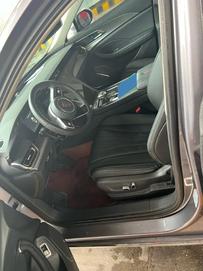 2023 HongQi H5 2.0T 224HP L4 8AT,autocango,china used car exporter,china ev exporter,chinese used car exporter,chinese used ev exporter