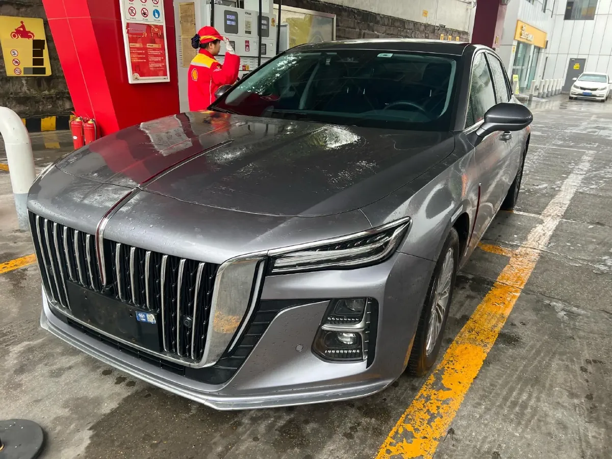 2023 HongQi H5 2.0T 224HP L4 8AT,autocango,china used car exporter,china ev exporter,chinese used car exporter,chinese used ev exporter
