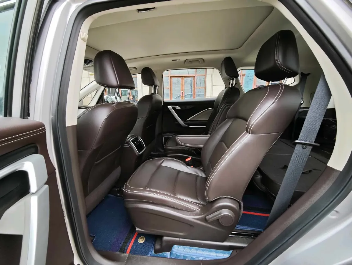 2021 Geely JiaJi 1.8T 184HP L4 7DCT,autocango,china used car exporter,china ev exporter,chinese used car exporter,chinese used ev exporter