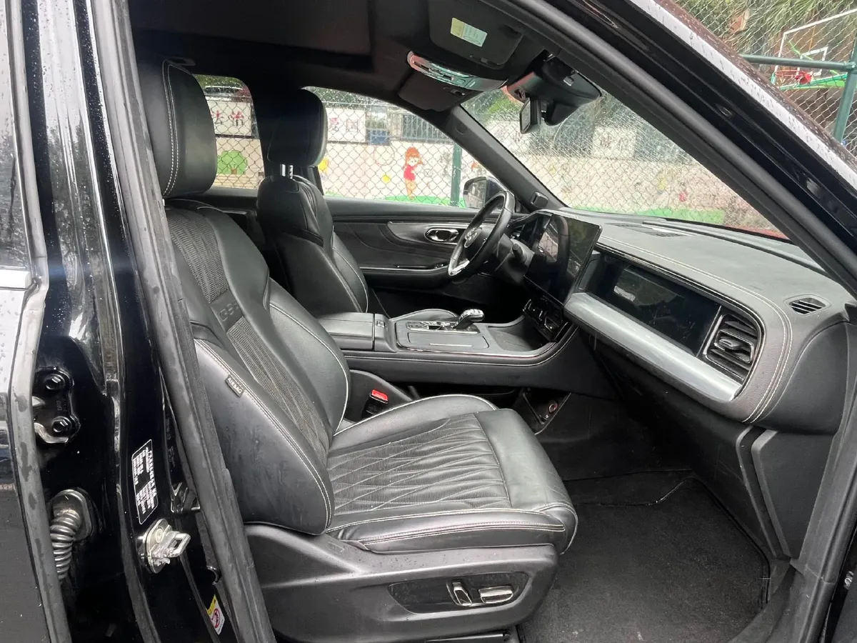 2022 GAC Trumpchi GS8 2.0T 190HP L4 E-CVT Hybrid,autocango,china used car exporter,china ev exporter,chinese used car exporter,chinese used ev exporter