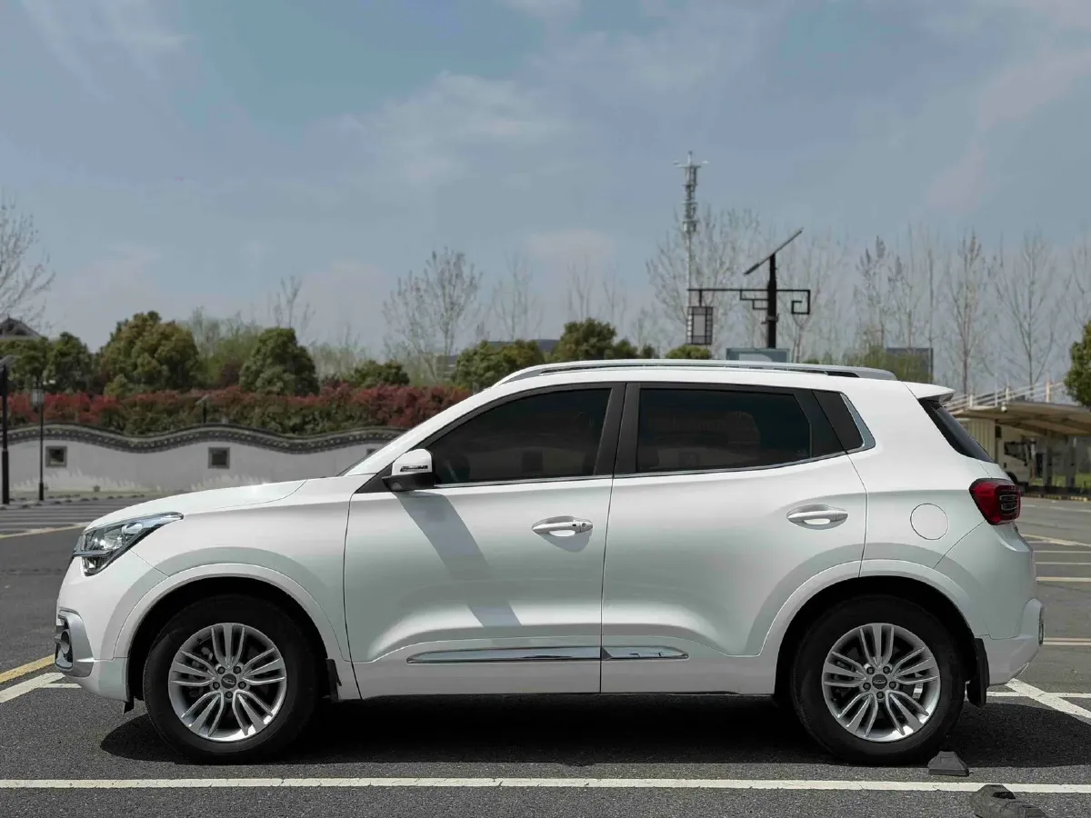 2017 Chery Tiggo 5x 1.5T 147HP L4 6DCT,autocango,china used car exporter,china ev exporter,chinese used car exporter,chinese used ev exporter