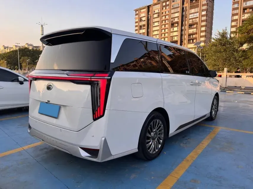 2023 GAC Trumpchi M8 2.0T 190HP L4 E-CVT Hybrid,autocango,china used car exporter,china ev exporter,chinese used car exporter,chinese used ev exporter