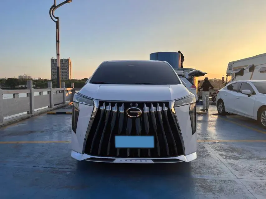 2023 GAC Trumpchi M8 2.0T 190HP L4 E-CVT Hybrid,autocango,china used car exporter,china ev exporter,chinese used car exporter,chinese used ev exporter