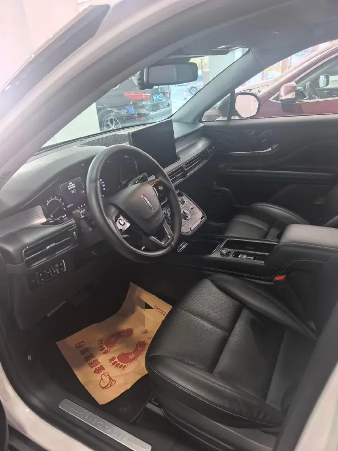 2020 Lincoln Corsair 2.0T 245HP L4 8AT,autocango,china used car exporter,china ev exporter,chinese used car exporter,chinese used ev exporter