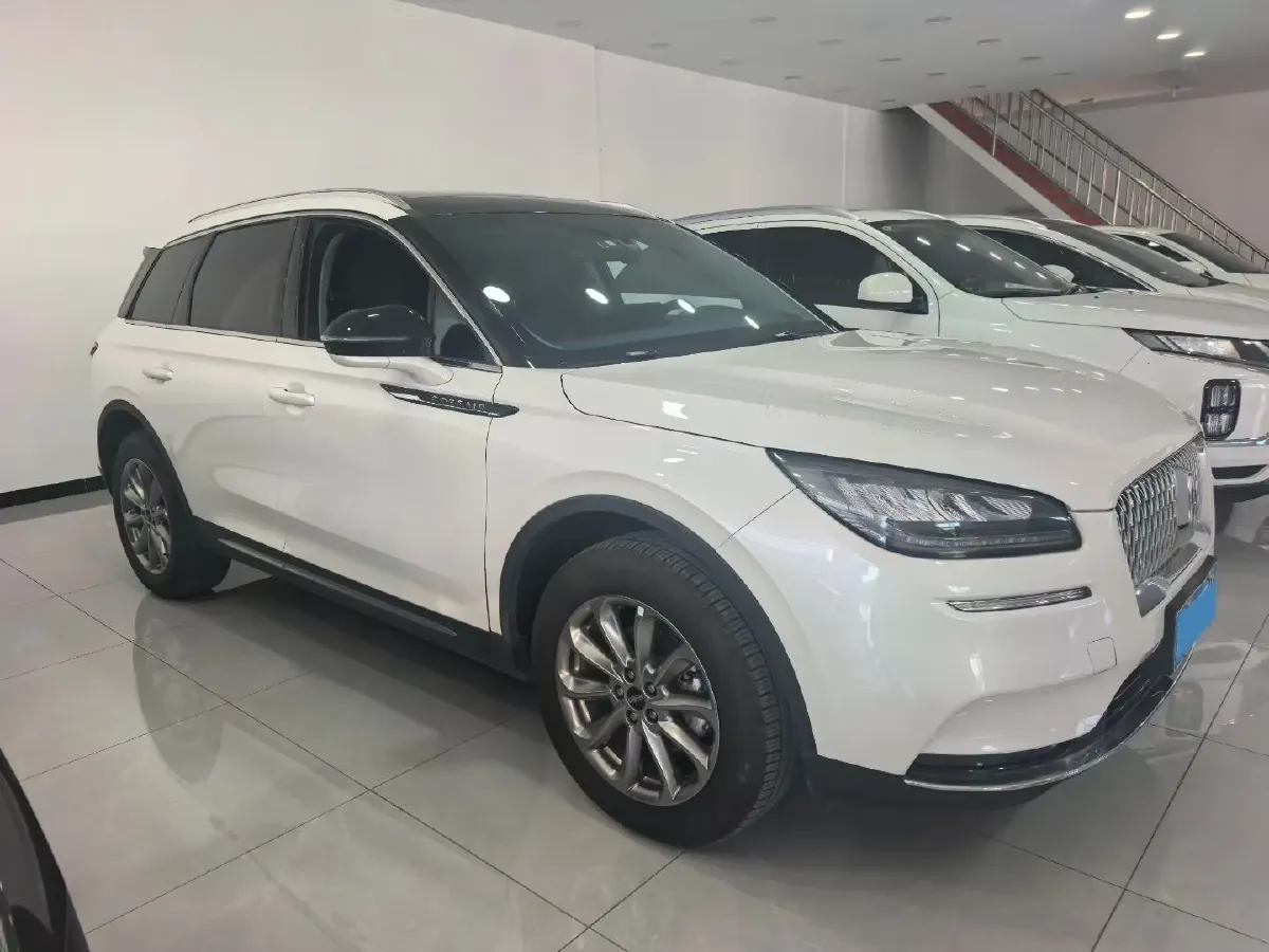 2020 Lincoln Corsair 2.0T 245HP L4 8AT,autocango,china used car exporter,china ev exporter,chinese used car exporter,chinese used ev exporter