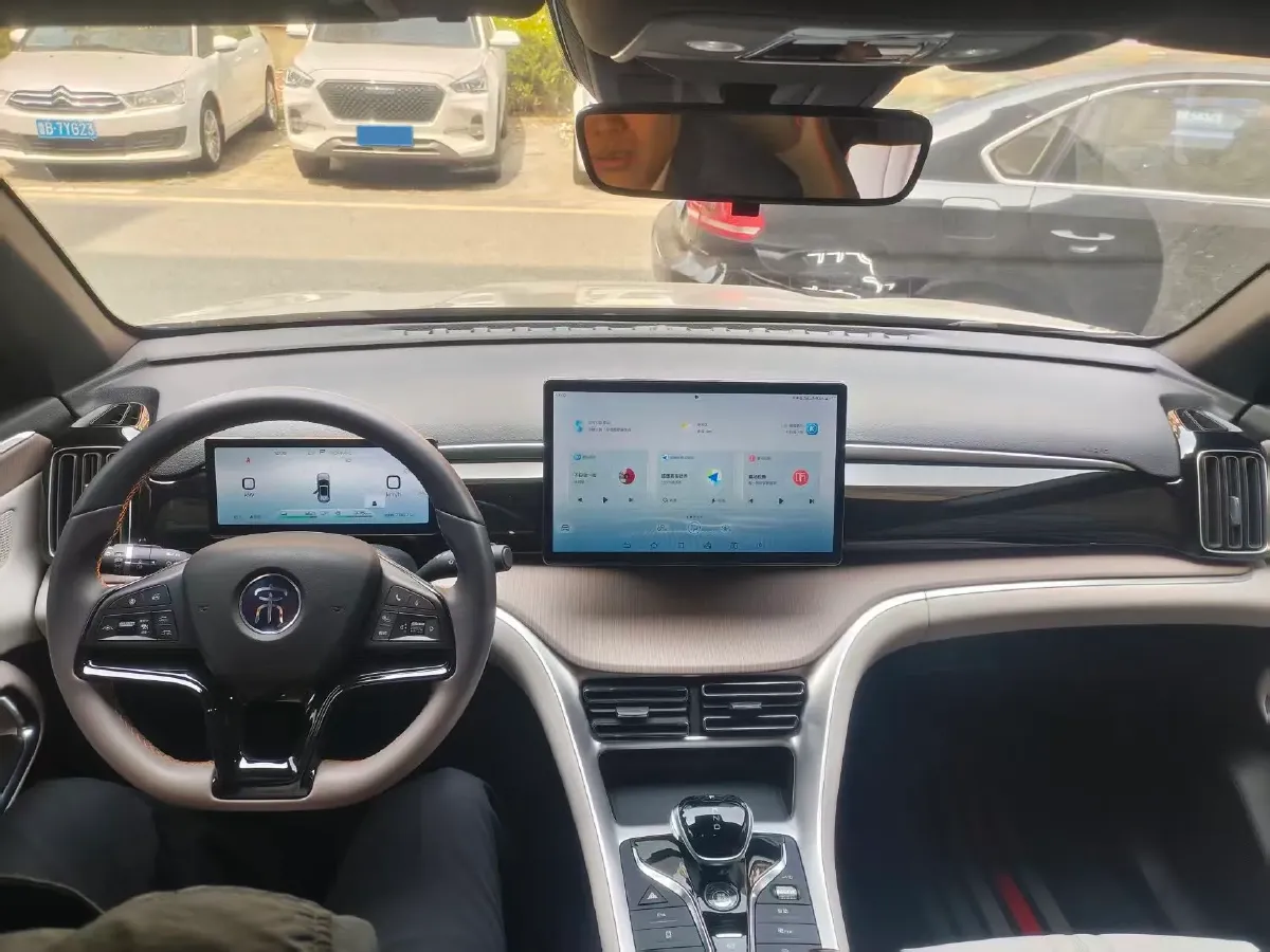 2024 BYD Song Pro 1.5L 110HP L4 E-CVT PHEV 18.3KWH,autocango,china used car exporter,china ev exporter,chinese used car exporter,chinese used ev exporter