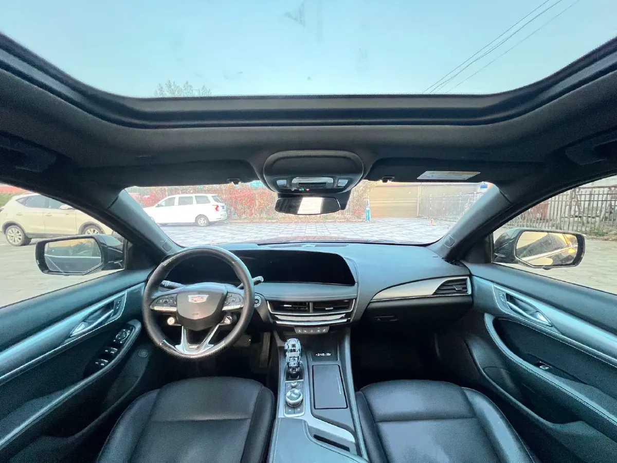 2024 Cadillac CT5 2.0T 237HP L4 10AT,autocango,china used car exporter,china ev exporter,chinese used car exporter,chinese used ev exporter