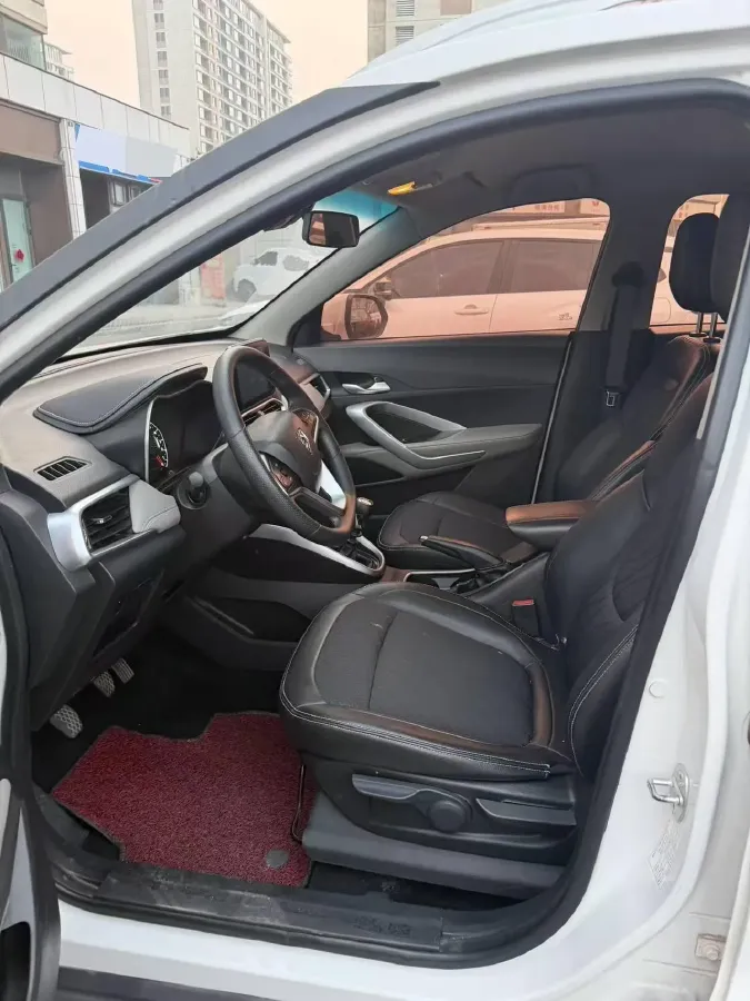 2017 BaoJun 510 1.5L 112HP L4 6MT,autocango,china used car exporter,china ev exporter,chinese used car exporter,chinese used ev exporter