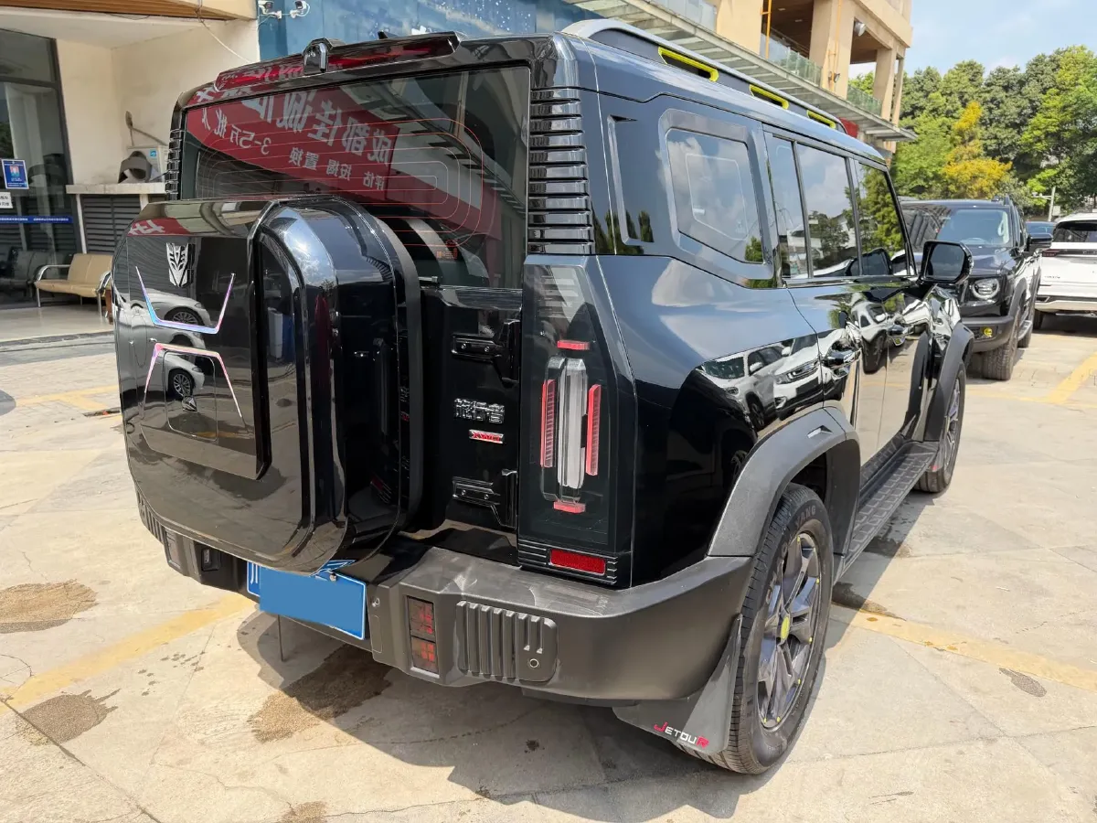 2023 Jetour Traveller 2.0T 254HP L4 7DCT,autocango,china used car exporter,china ev exporter,chinese used car exporter,chinese used ev exporter