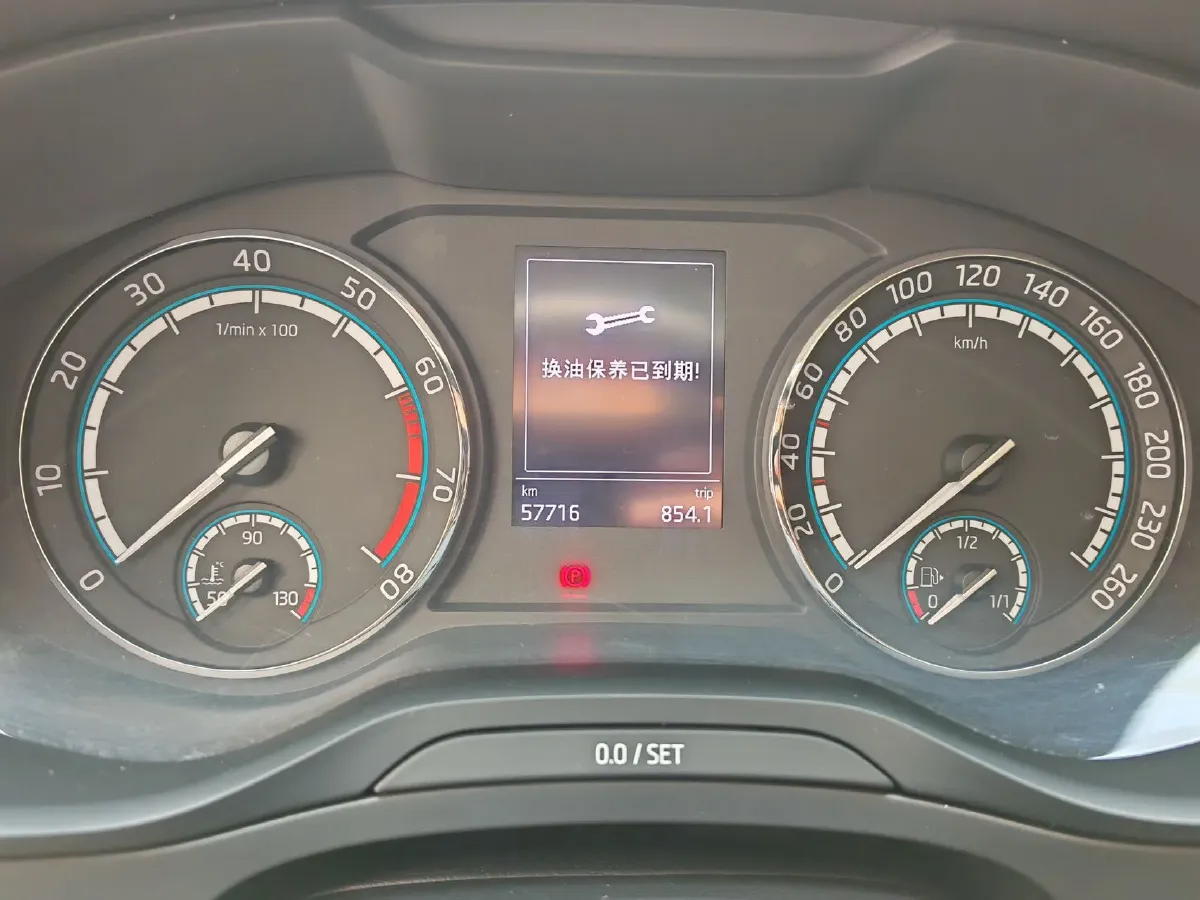 2021 Skoda Karoq 1.4T 150HP L4 7DCT,autocango,china used car exporter,china ev exporter,chinese used car exporter,chinese used ev exporter