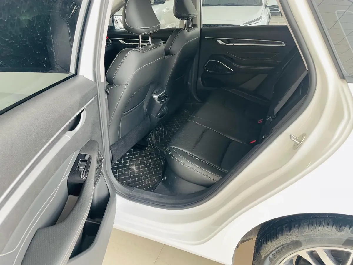 2023 Geely Emgrand 1.5L 127HP L4 CVT,autocango,china used car exporter,china ev exporter,chinese used car exporter,chinese used ev exporter