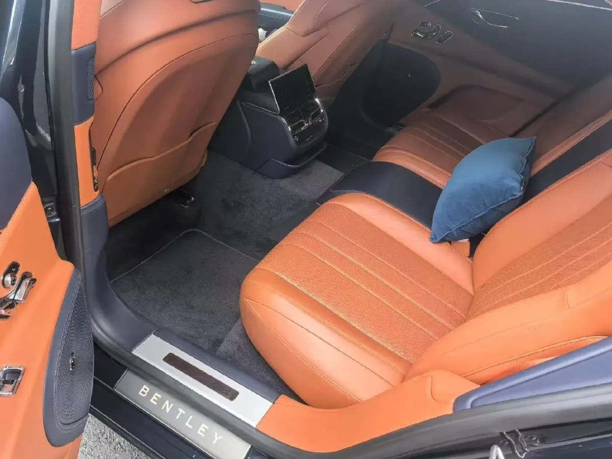 2022 Bentley Flying Spur 6.0T 635HP W12 8DCT,autocango,china used car exporter,china ev exporter,chinese used car exporter,chinese used ev exporter