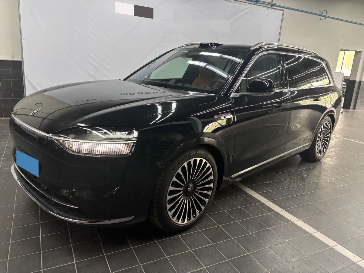 2024 AITO AITO M9 1.5T 152HP L4 REEV 42KWH,autocango,china used car exporter,china ev exporter,chinese used car exporter,chinese used ev exporter