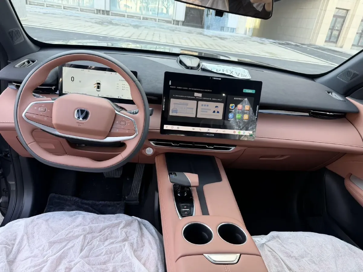 2025 ChangAn UNI-Z 1.5L 98HP L4 E-CVT PHEV 18.4KWH,autocango,china used car exporter,china ev exporter,chinese used car exporter,chinese used ev exporter