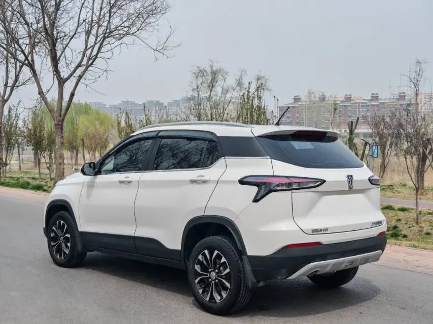 2021 BaoJun 510 1.5L 99HP L4 6MT,autocango,china used car exporter,china ev exporter,chinese used car exporter,chinese used ev exporter