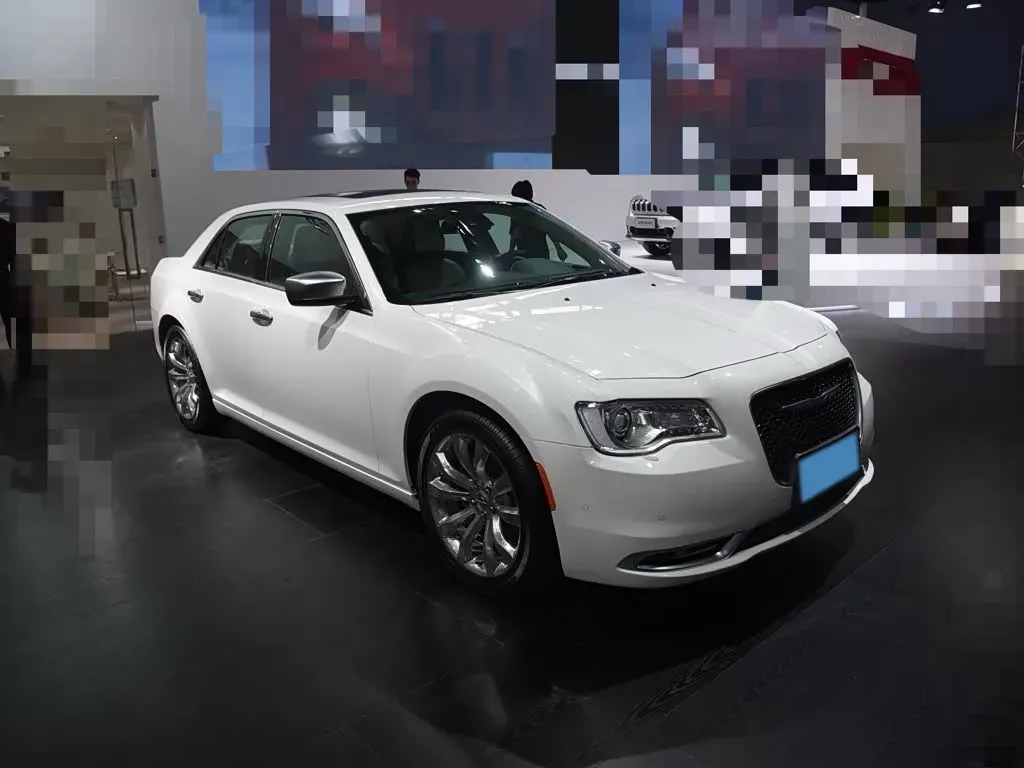2016 Chrysler 300C 3.0L 234HP V6 8AT,autocango,china used car exporter,china ev exporter,chinese used car exporter,chinese used ev exporter
