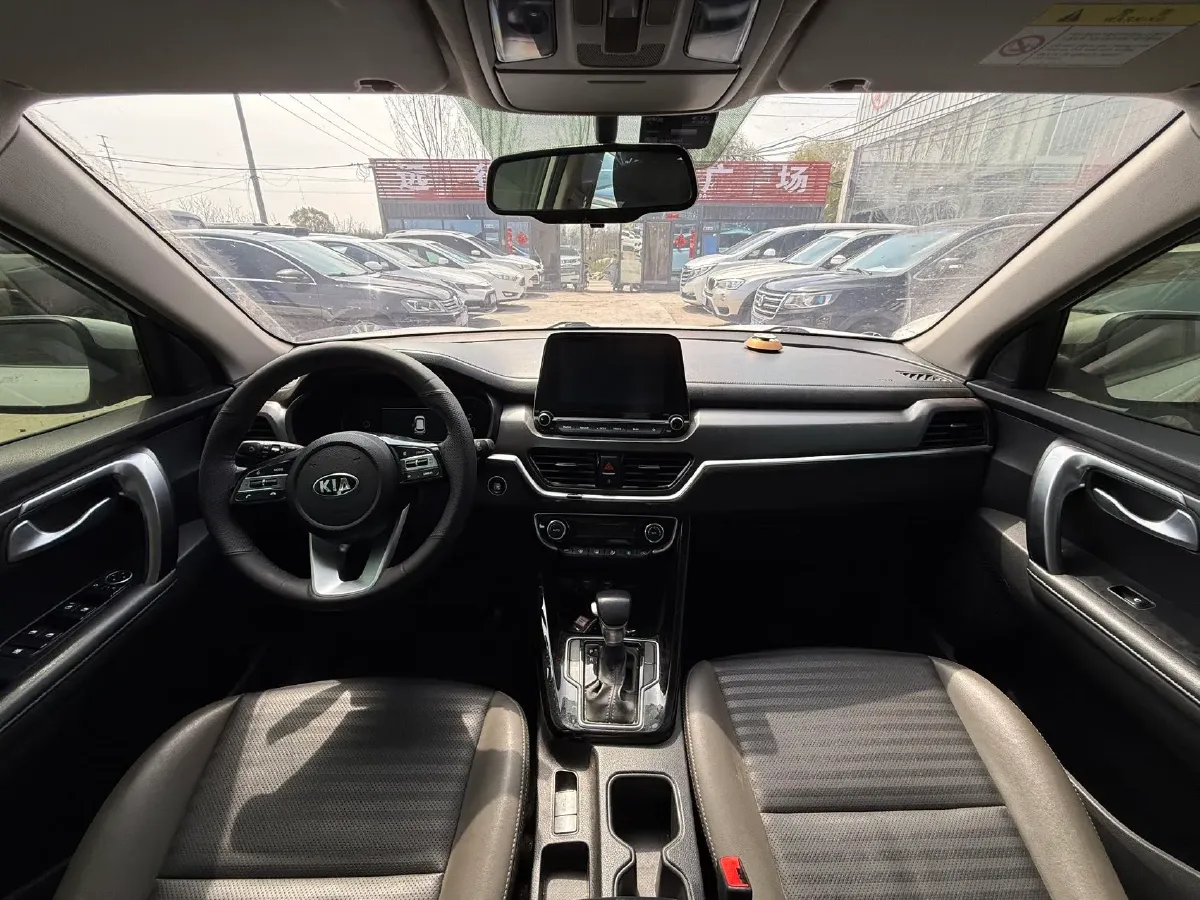 2018 Kia Sportage R 2.0L 160HP L4 6AT,autocango,china used car exporter,china ev exporter,chinese used car exporter,chinese used ev exporter