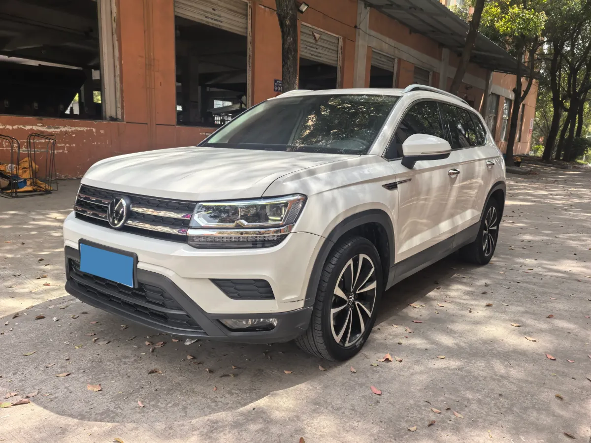 2021 Volkswagen Tharu 1.4T 150HP L4 7DCT,autocango,china used car exporter,china ev exporter,chinese used car exporter,chinese used ev exporter