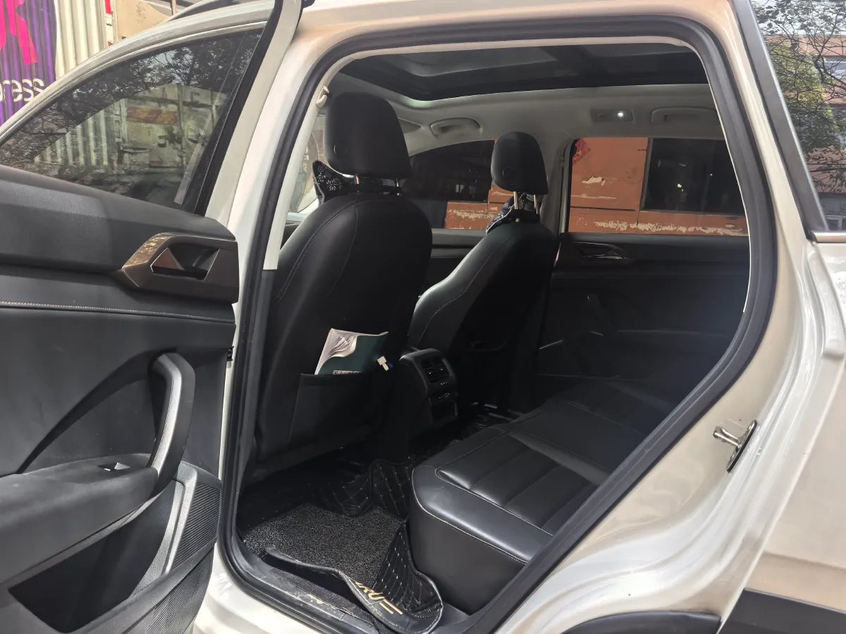 2021 Volkswagen Tharu 1.4T 150HP L4 7DCT,autocango,china used car exporter,china ev exporter,chinese used car exporter,chinese used ev exporter