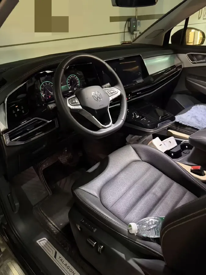2023 Volkswagen Talagon 2.0T 220HP L4 7DCT,autocango,china used car exporter,china ev exporter,chinese used car exporter,chinese used ev exporter