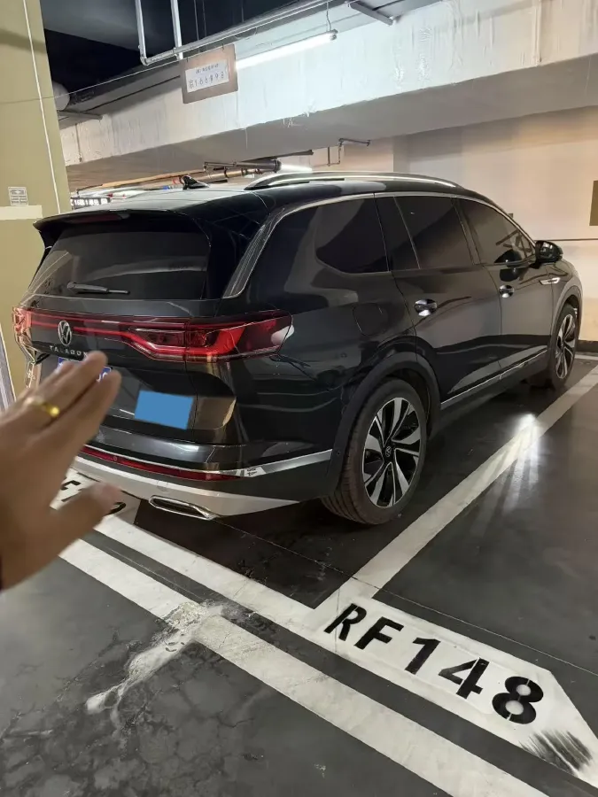 2023 Volkswagen Talagon 2.0T 220HP L4 7DCT,autocango,china used car exporter,china ev exporter,chinese used car exporter,chinese used ev exporter