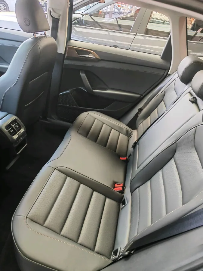 2022 Volkswagen Tharu 1.4T 150HP L4 7DCT,autocango,china used car exporter,china ev exporter,chinese used car exporter,chinese used ev exporter