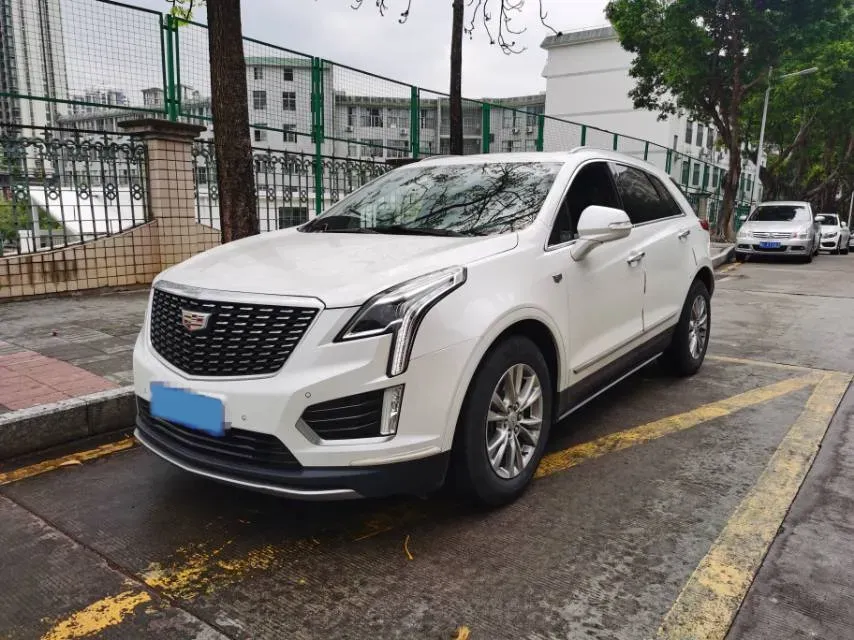 2022 Cadillac XT5 2.0T 237HP L4 9AT,autocango,china used car exporter,china ev exporter,chinese used car exporter,chinese used ev exporter