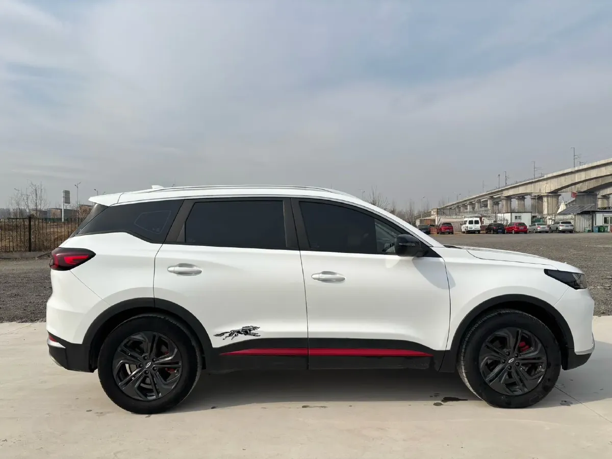 2023 Chery Tiggo 7 1.5T 156HP L4 CVT,autocango,china used car exporter,china ev exporter,chinese used car exporter,chinese used ev exporter