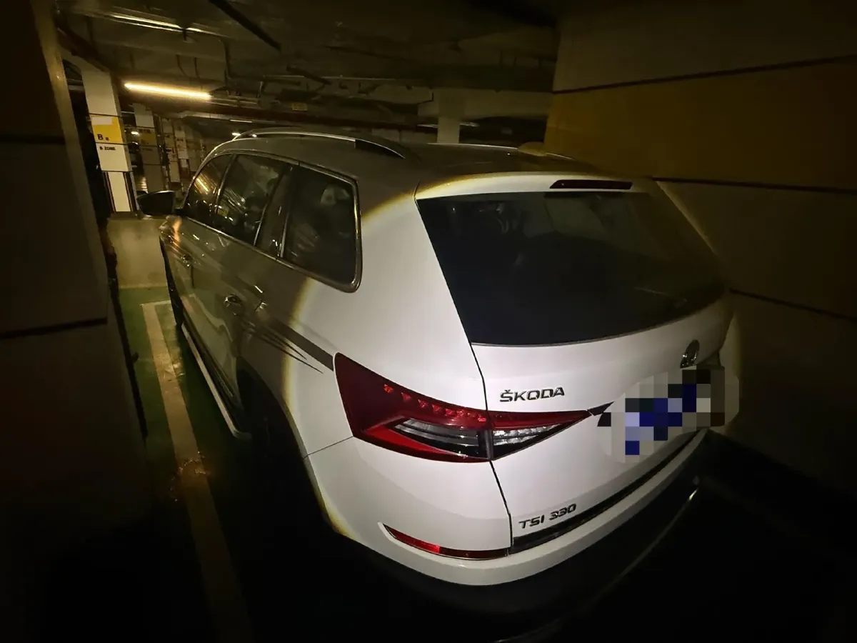 2018 Skoda Kodiak 2.0T 186HP L4 7DCT,autocango,china used car exporter,china ev exporter,chinese used car exporter,chinese used ev exporter