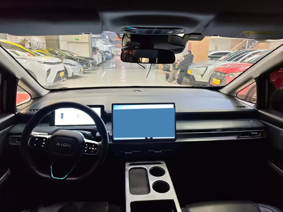 2023 MAXUS Interstellar 2.0T 261HP L4 8AT,autocango,china used car exporter,china ev exporter,chinese used car exporter,chinese used ev exporter