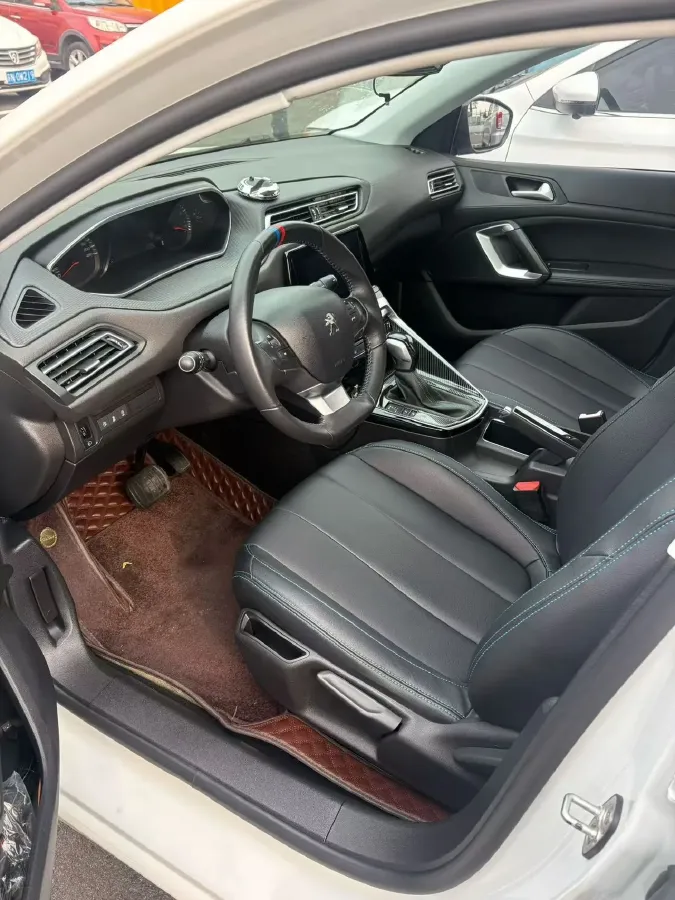 2016 Peugeot 308 1.6L 117HP L4 6AT,autocango,china used car exporter,china ev exporter,chinese used car exporter,chinese used ev exporter