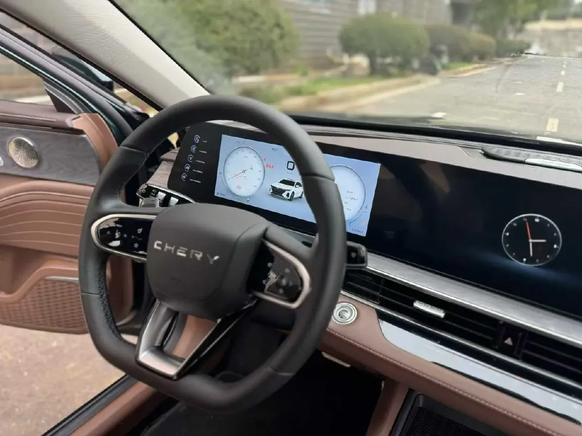 2023 Chery Arrizo 8 2.0T 254HP L4 7DCT,autocango,china used car exporter,china ev exporter,chinese used car exporter,chinese used ev exporter