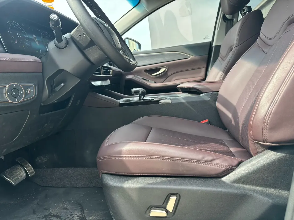 2024 Jetour X90 Plus 1.6T 197HP L4 7DCT,autocango,china used car exporter,china ev exporter,chinese used car exporter,chinese used ev exporter