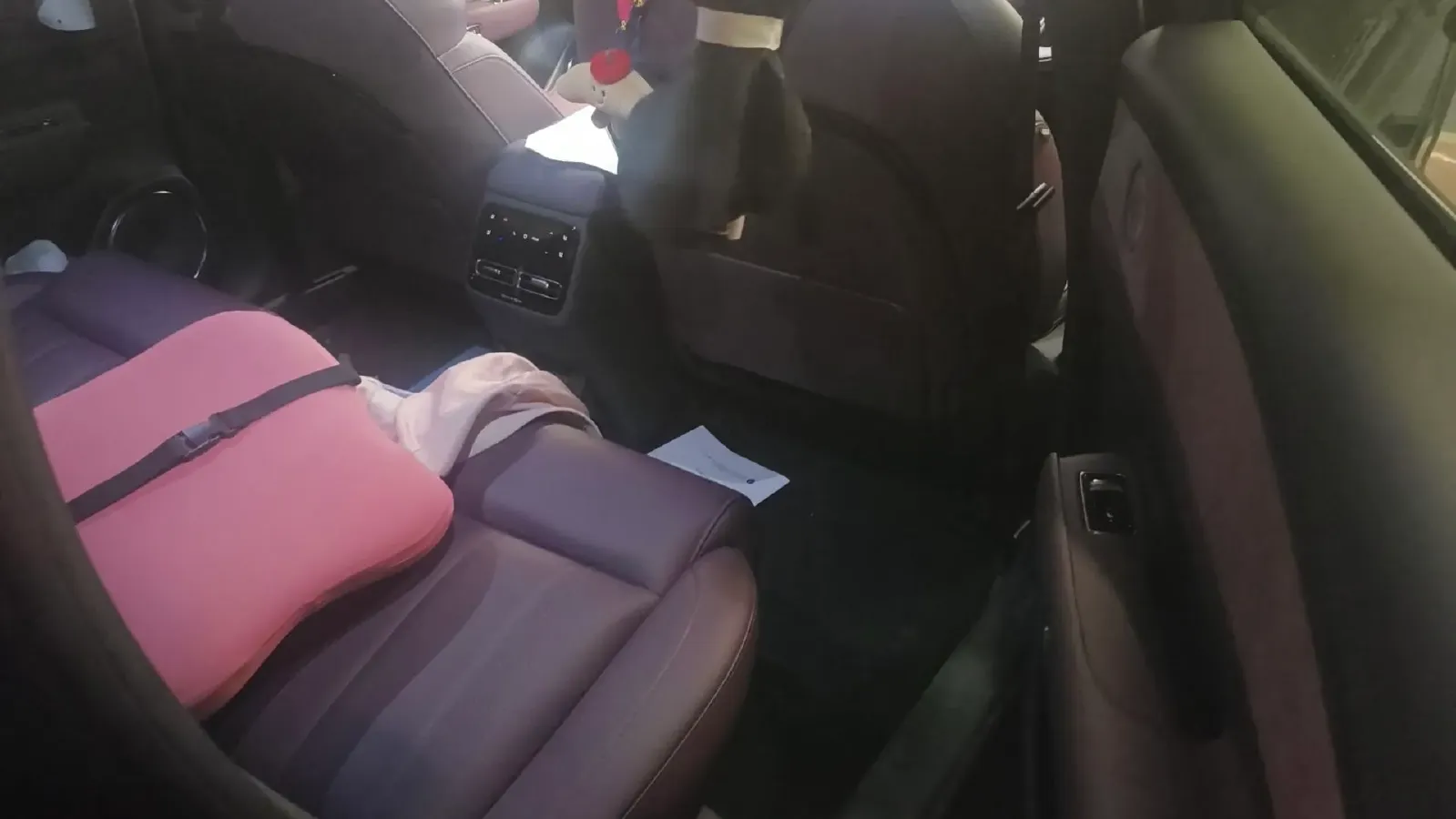 2025 Voyah FREE REEV 129HP REEV,autocango,china used car exporter,china ev exporter,chinese used car exporter,chinese used ev exporter