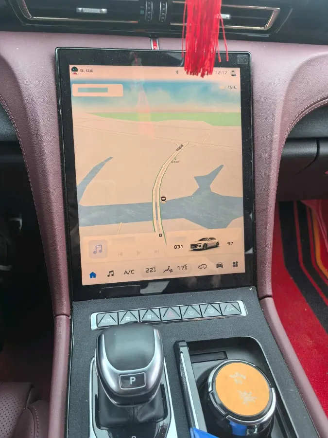 2023 HongQi H5 2.0T 224HP L4 8AT,autocango,china used car exporter,china ev exporter,chinese used car exporter,chinese used ev exporter