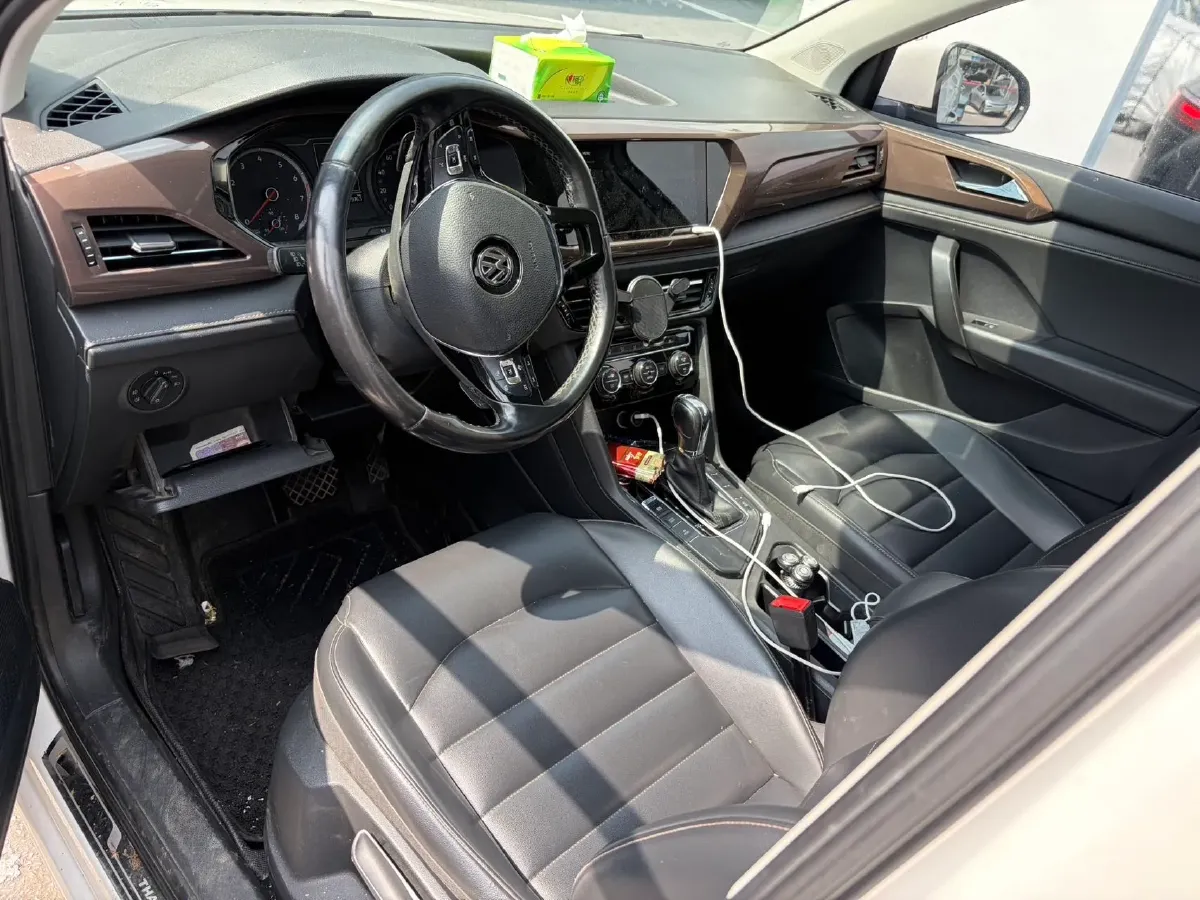 2020 Volkswagen Tharu 2.0T 186HP L4 7DCT,autocango,china used car exporter,china ev exporter,chinese used car exporter,chinese used ev exporter