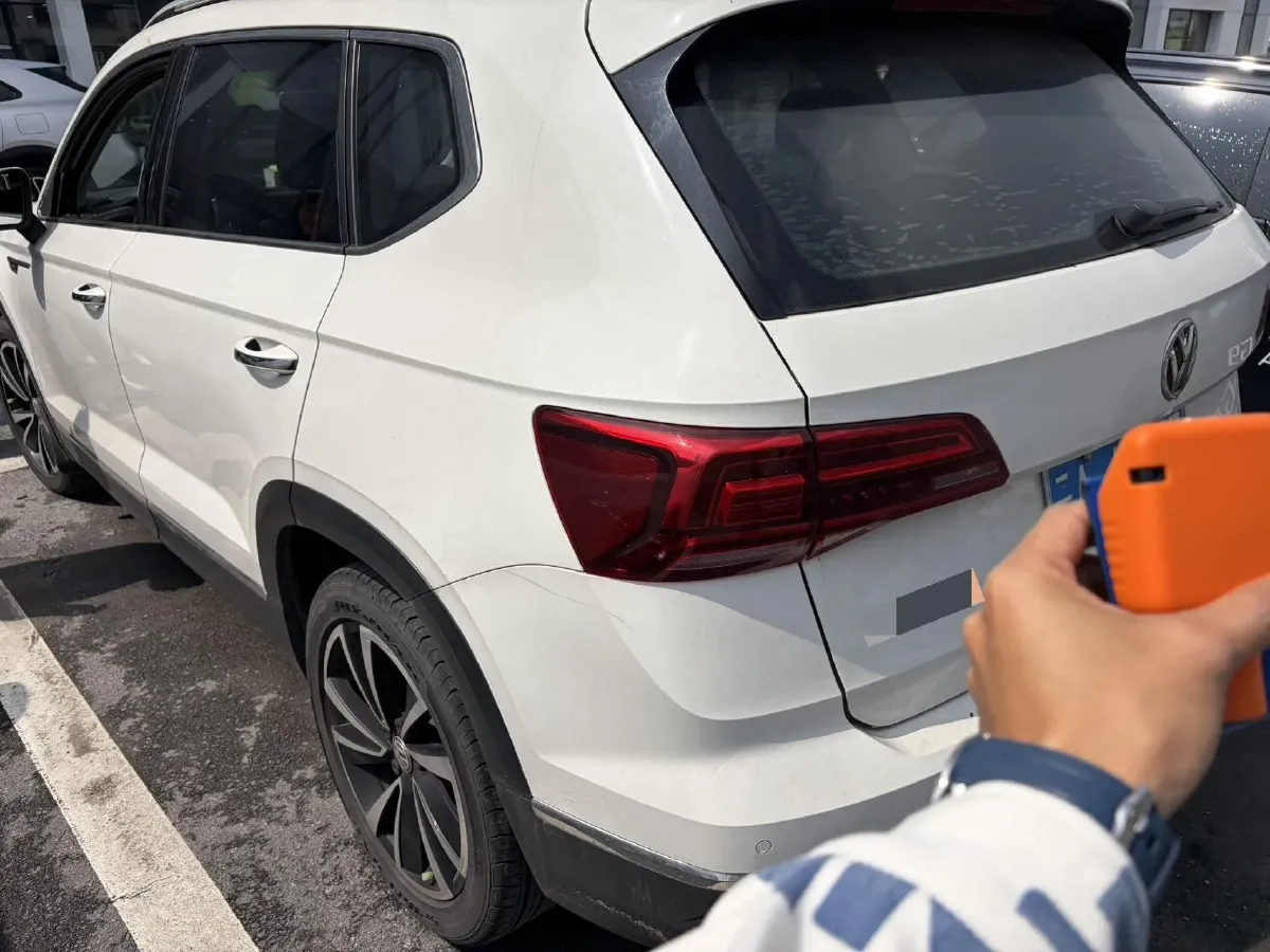 2020 Volkswagen Tharu 2.0T 186HP L4 7DCT,autocango,china used car exporter,china ev exporter,chinese used car exporter,chinese used ev exporter