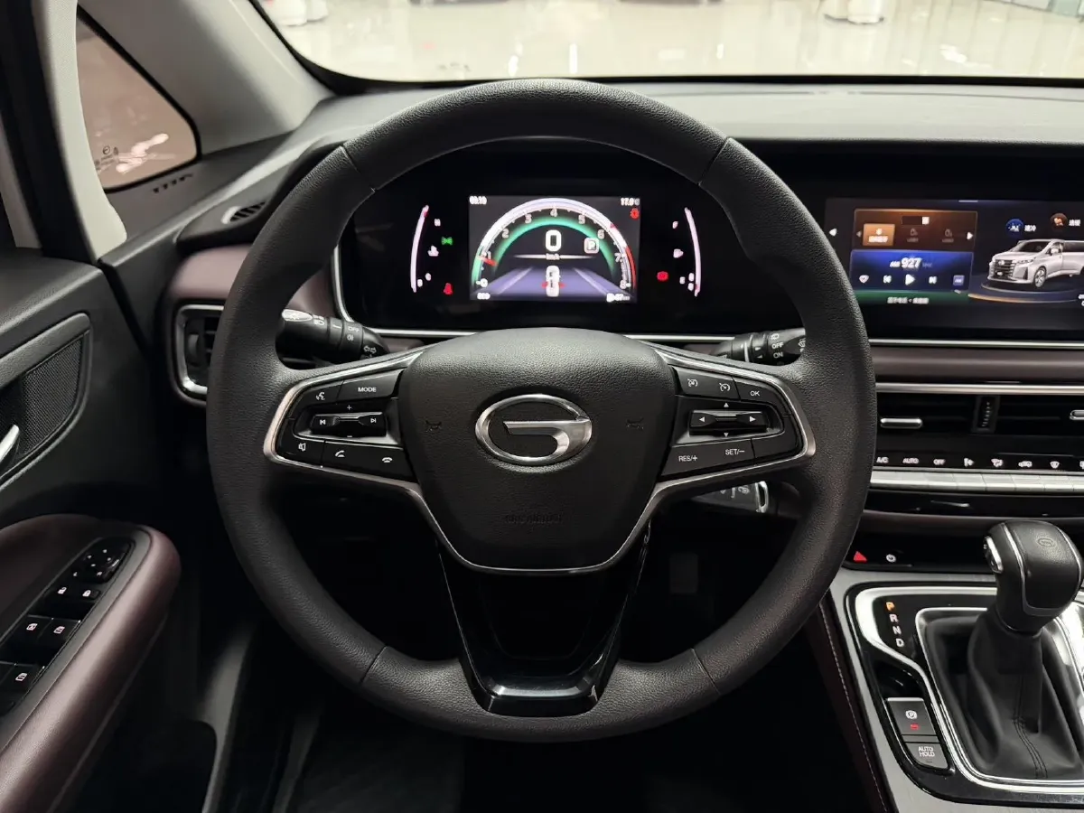 2021 GAC Trumpchi M6 1.5T 169HP L4 7DCT,autocango,china used car exporter,china ev exporter,chinese used car exporter,chinese used ev exporter