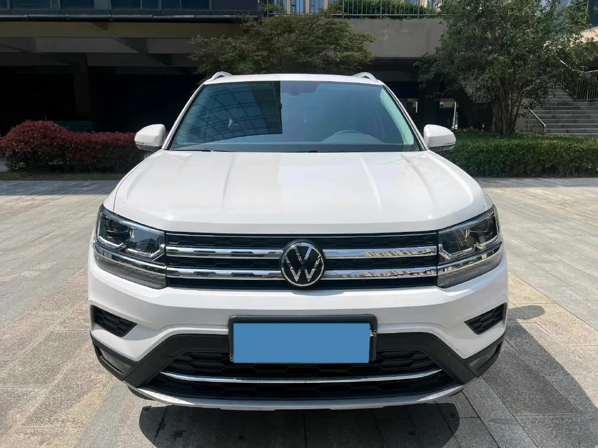 2022 Volkswagen Tharu 2.0T 186HP L4 7DCT,autocango,china used car exporter,china ev exporter,chinese used car exporter,chinese used ev exporter