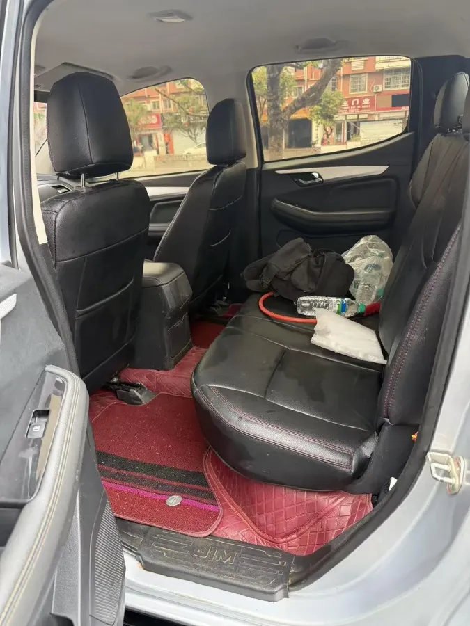 2020 Isuzu RE-MAX Jim 2.5T 150HP L4 6MT,autocango,china used car exporter,china ev exporter,chinese used car exporter,chinese used ev exporter