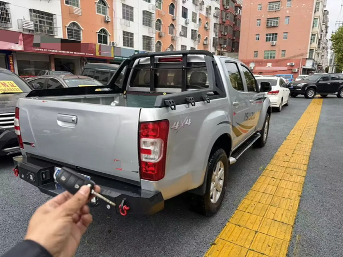 2020 Isuzu RE-MAX Jim 2.5T 150HP L4 6MT,autocango,china used car exporter,china ev exporter,chinese used car exporter,chinese used ev exporter