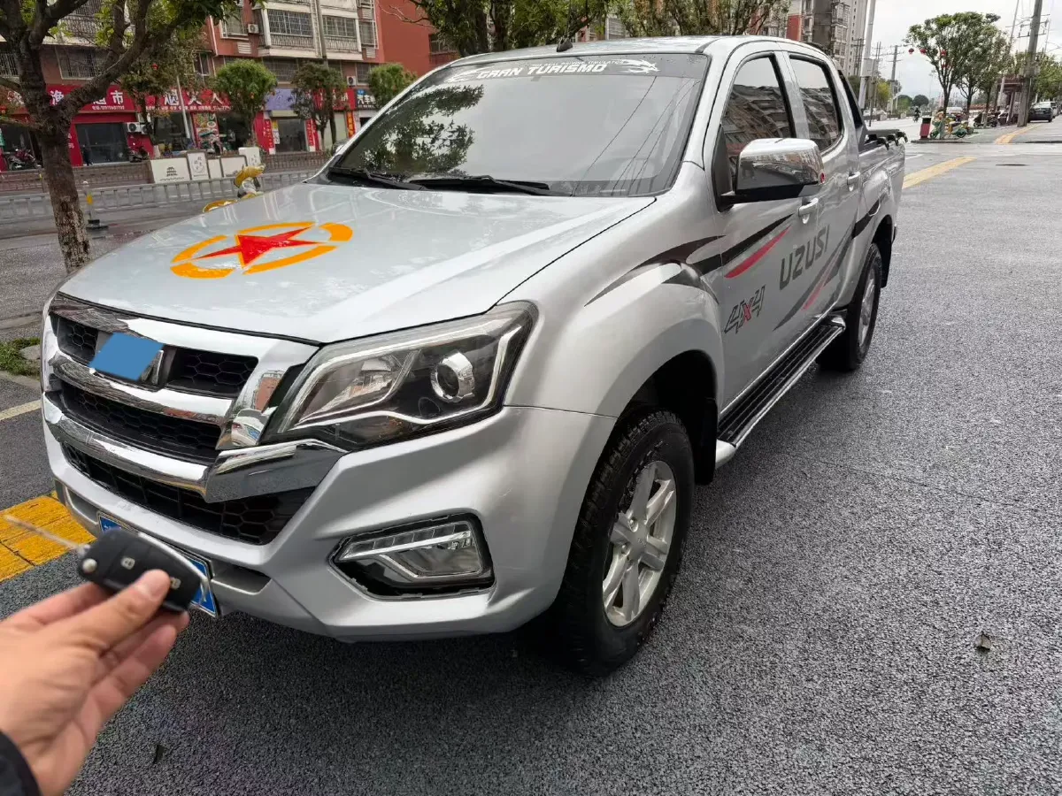 2020 Isuzu RE-MAX Jim 2.5T 150HP L4 6MT,autocango,china used car exporter,china ev exporter,chinese used car exporter,chinese used ev exporter
